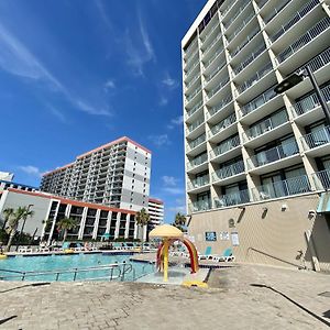 Sand Dunes Resort & Suites